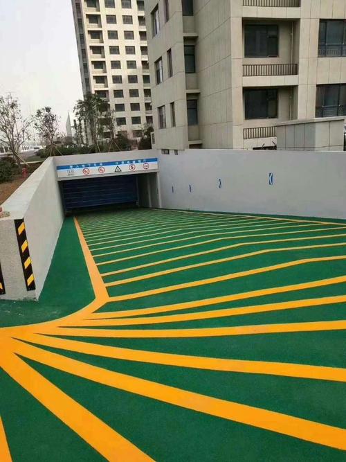 重庆环氧地坪漆地坪漆厂家停车场地坪漆防静电地坪漆施工